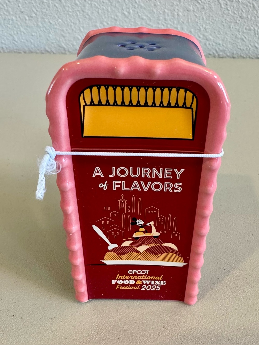 2025 Disney Parks Epcot Food & Wine Mickey Minnie Mouse Salt Or Pepper Shaker